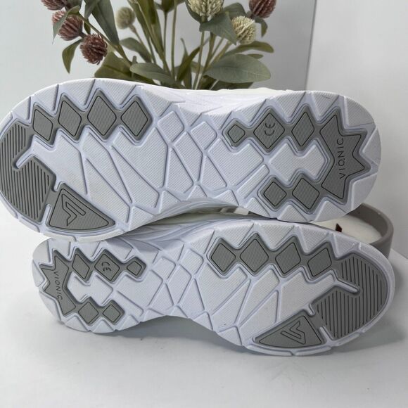 Vionic Zeliya Lace Up Mesh Athletic Sneaker White Women's US 6 NWOB - Picture 8 of 10